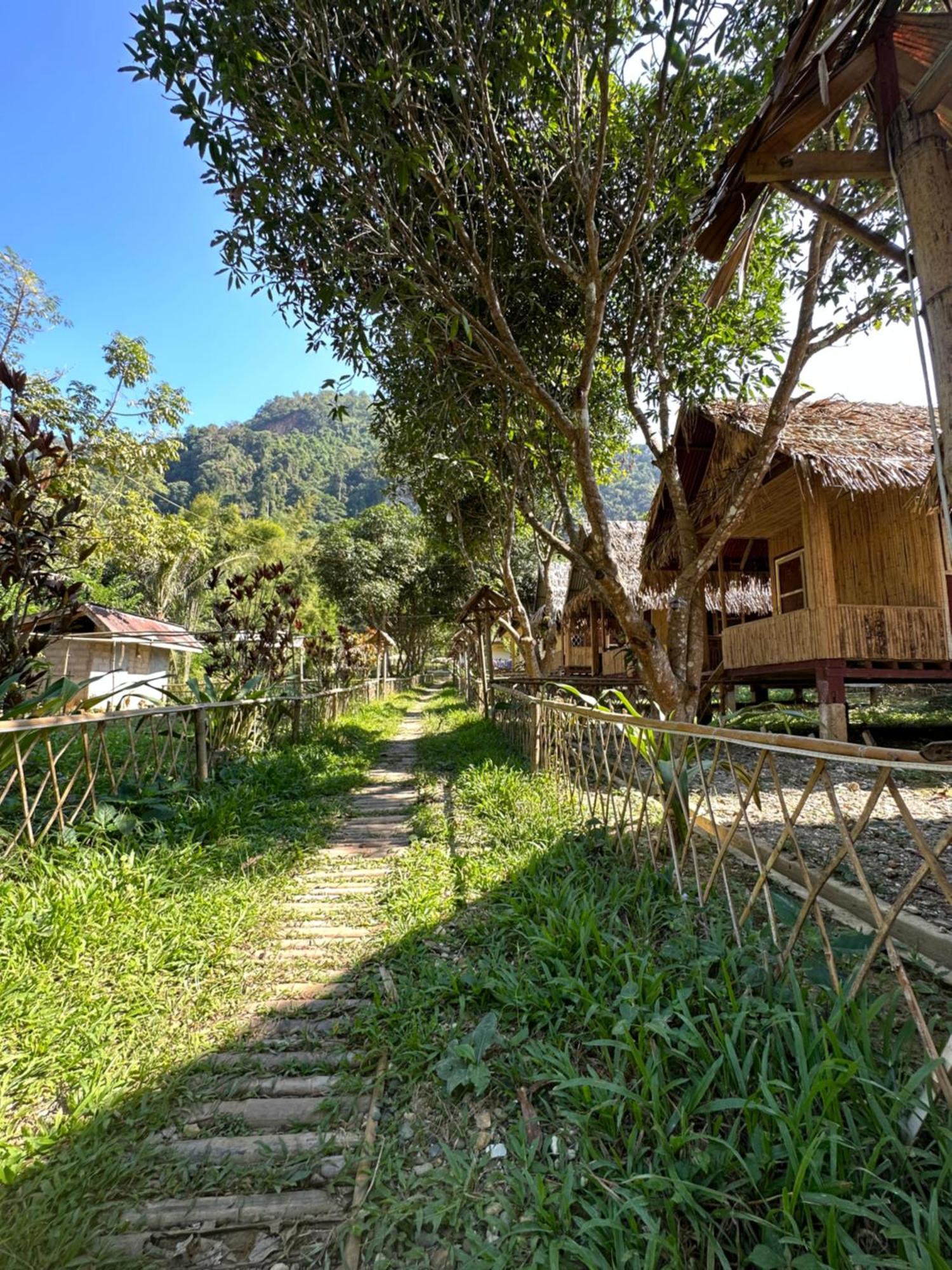 Mingkhuan Eco Homestay Nong Khiaw ภายนอก รูปภาพ
